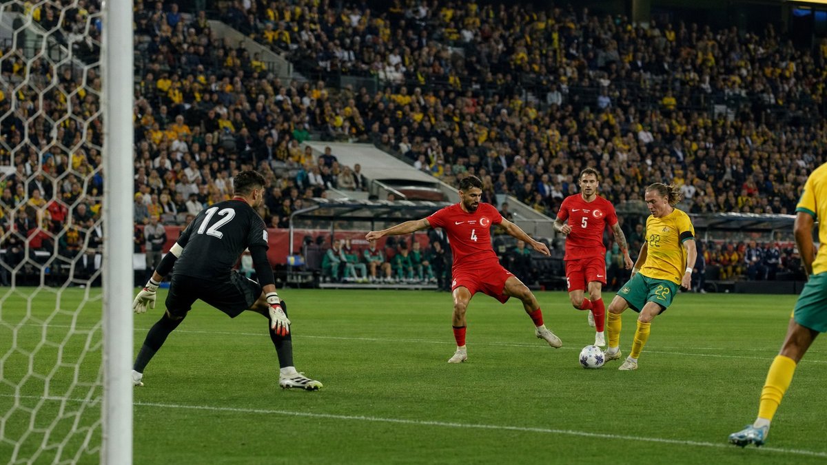 Irankunda põe Austrália na frente e acende alerta para a Turquia na Copa